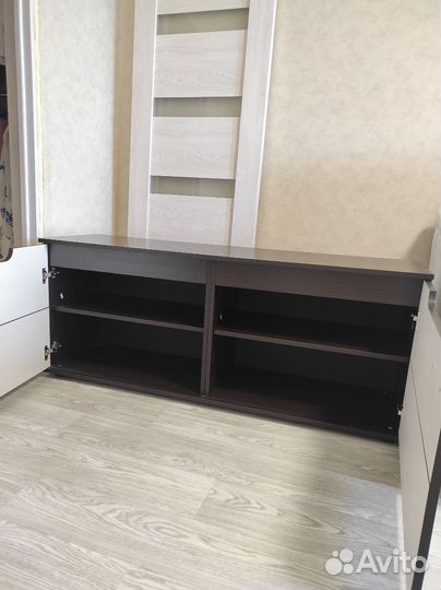 Тумба под телевизор бу