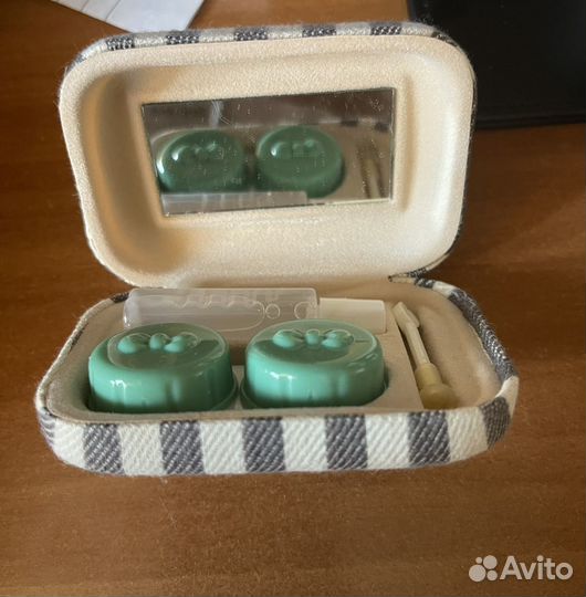 Футляр для линз