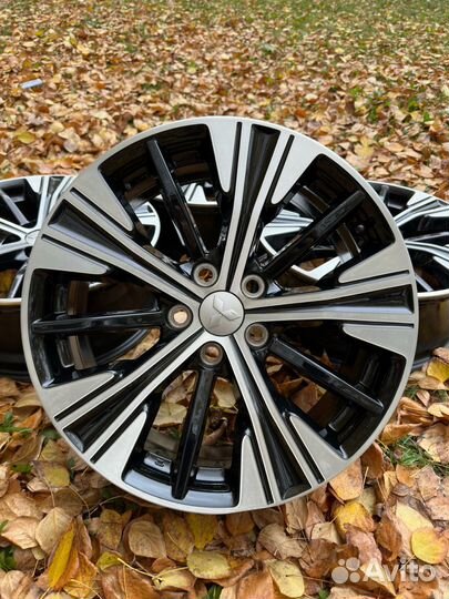 Оригинал Mitsubishi R18 5;114.3