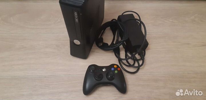 Xbox 360 Slim Freeboot