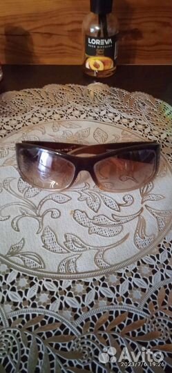 Солнцезащитные очки женские