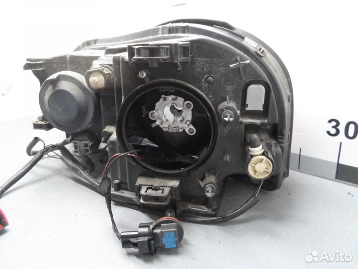 Фара правая Volvo XC90