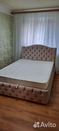 Кровать 160х200 с подъемным механизмом и матрасом