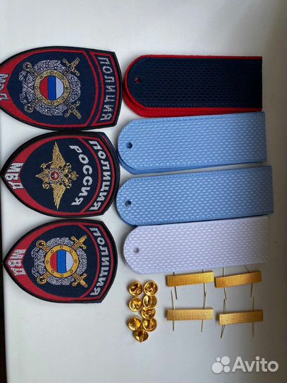 Нарукавные знаки