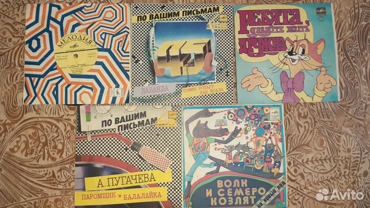 Грампластинки в ассортименте