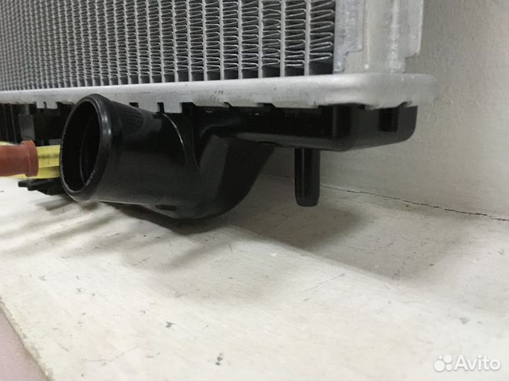 Радиатор охлаждения Исузу Трупер 91-98