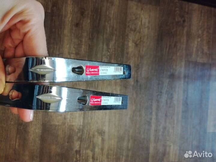 Кронштейн для полки Larvij L7607CH 2 шт