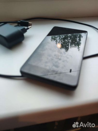 Телефон Lenovo