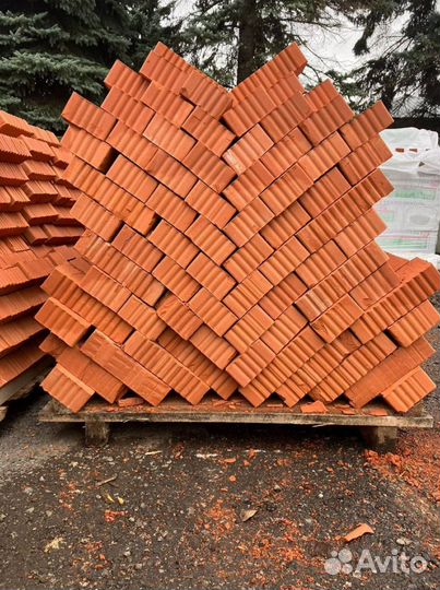 Кирпич строительный полнотелый