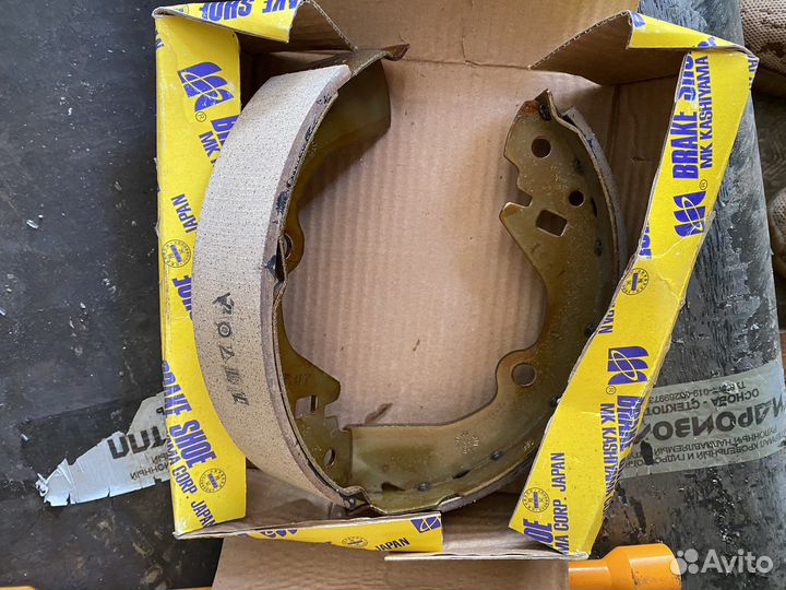Тормозные колодки задние nissan