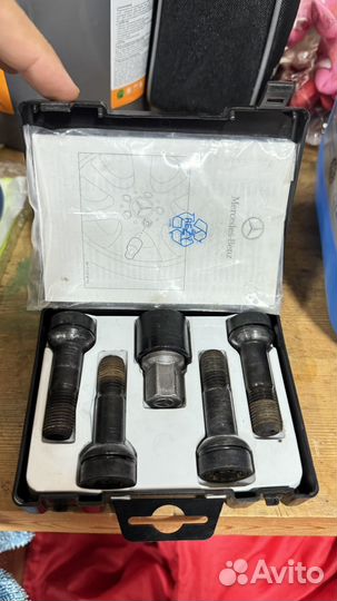 Секретки mercedes a0019901707