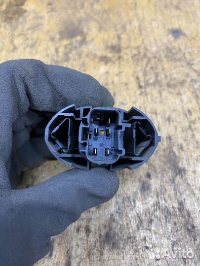 Кнопка обогрева заднего стекла Ford Escort V 1997