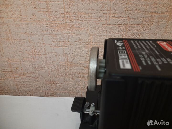 Машина для заточки сверл ножниц ножей стамесок