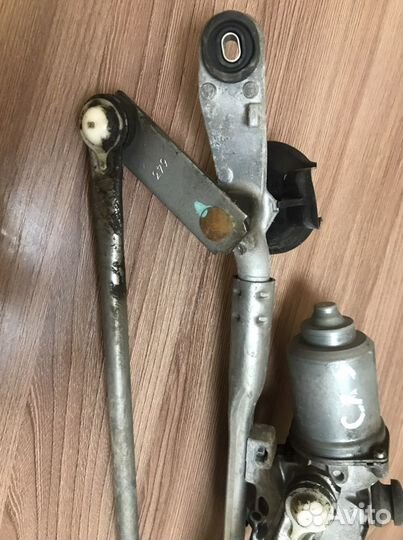 Трапеция стеклоочистителя с моторчиком Mazda CX-5