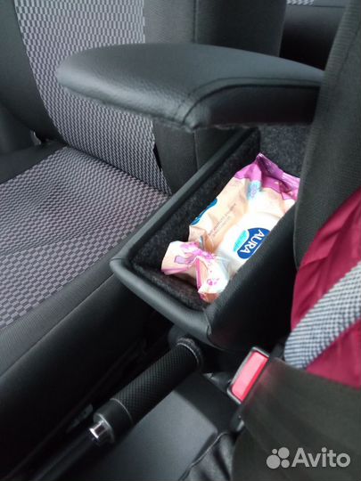 Подлокотник Шевроле Авео Т250 /Chevrolet Aveo T250