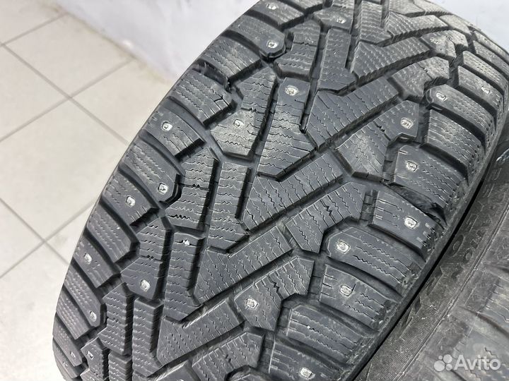 Pirelli Ice Zero 225/50 R17 98T