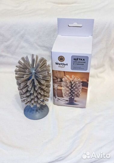 Щётка для бокалов и стаканов на присоске