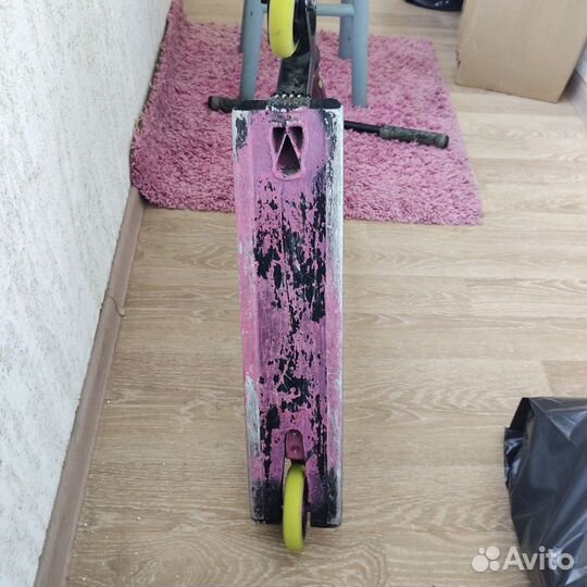 Трюковой самокат