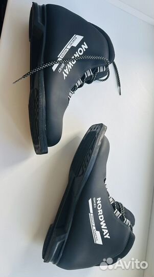 Ботинки лыжные