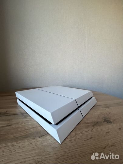 Sony PS4 Fat прошитая goldhen 9.00