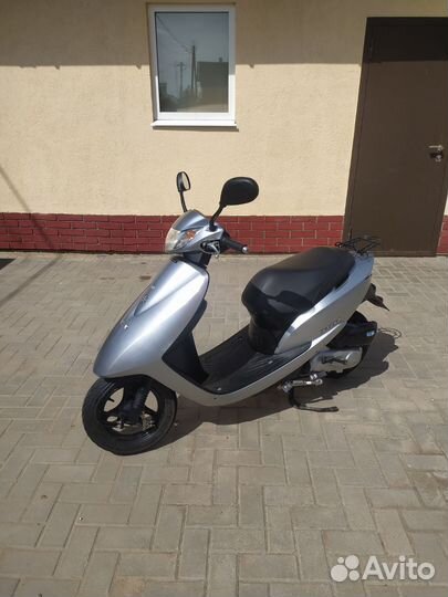 Honda dio af 68