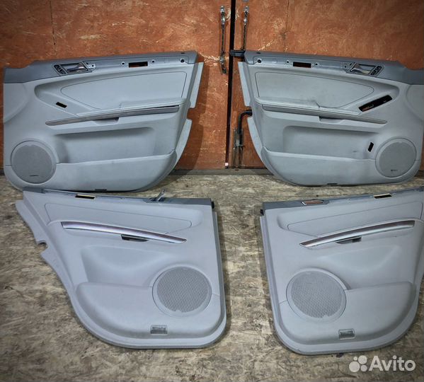 Дверные карты нв Mercedes w164 m272