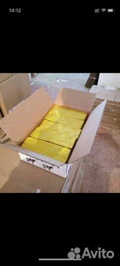 Масло Сыр Таматы Коржики Мёд