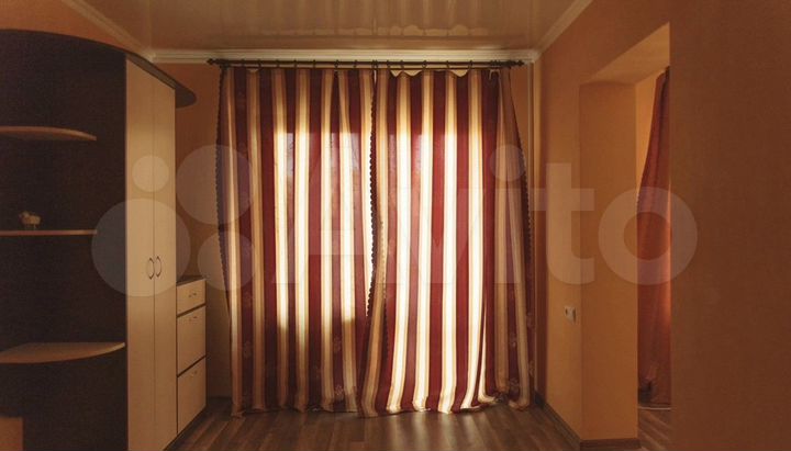 Комната 36 м², 1/2 эт.