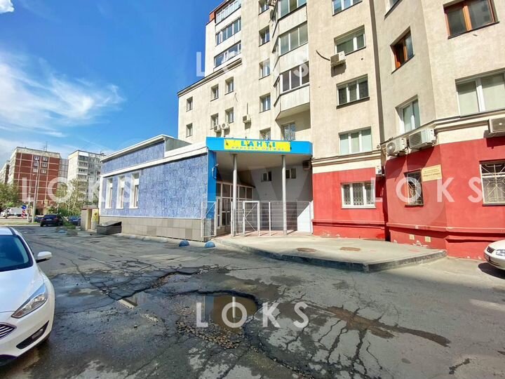 Офис в 2 уровнях ул. Нарымская, 170 м²