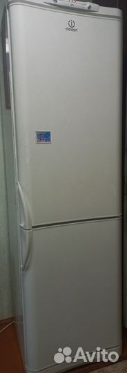 Холодильник Indesit (бу)