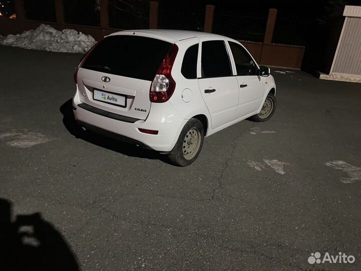 LADA Kalina 1.6 МТ, 2015, 180 000 км