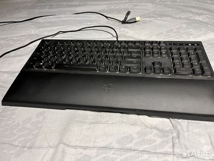Игровая клавиатура razer