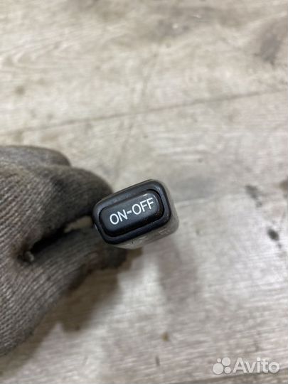 Переключатель круиз контроля Pontiac Vibe