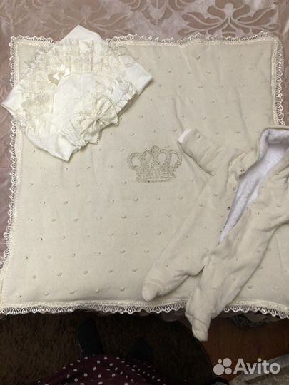 Комплект на выписку зима