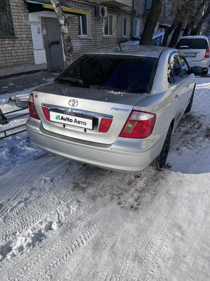 Toyota Premio: фото владельца