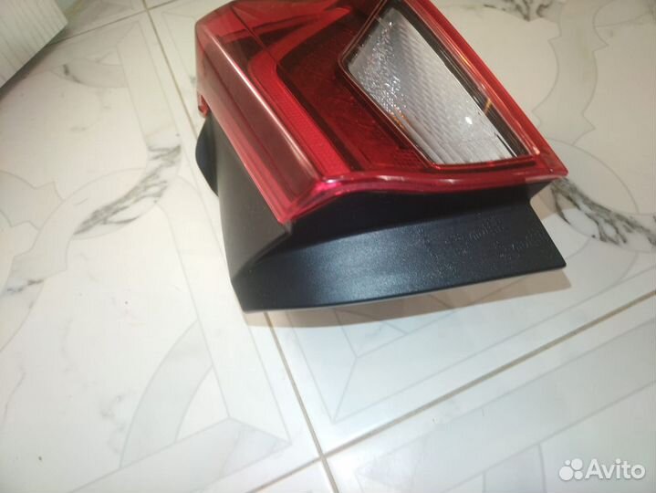 Фонарь правый внешний Kia K5 2019- LED
