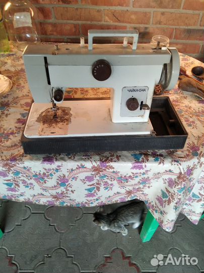 Швейная машинка 