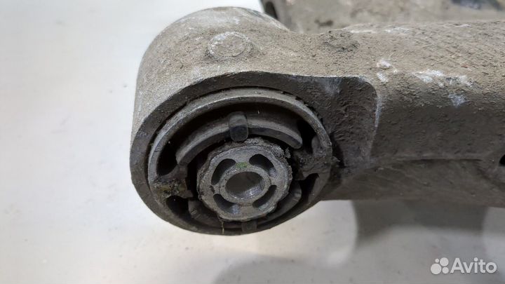 Рычаг подвески левый задний Jaguar XE 2015