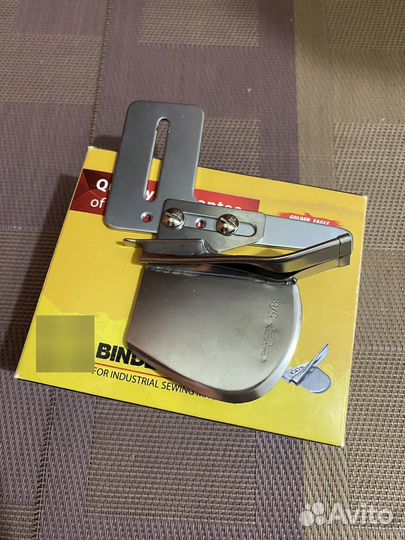 Оконтанователь для промышленной швейной машины