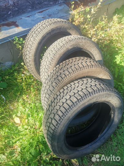 Yokohama F700Z 215/60 R17 96Q