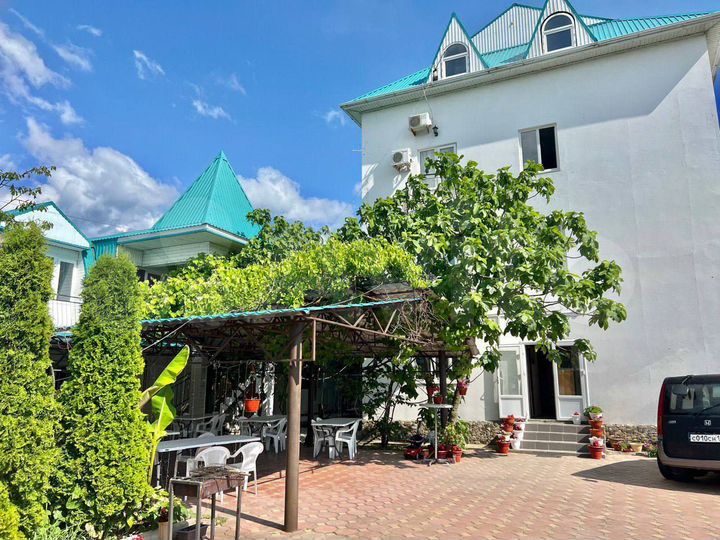 Комната 20 м², 1/3 эт.