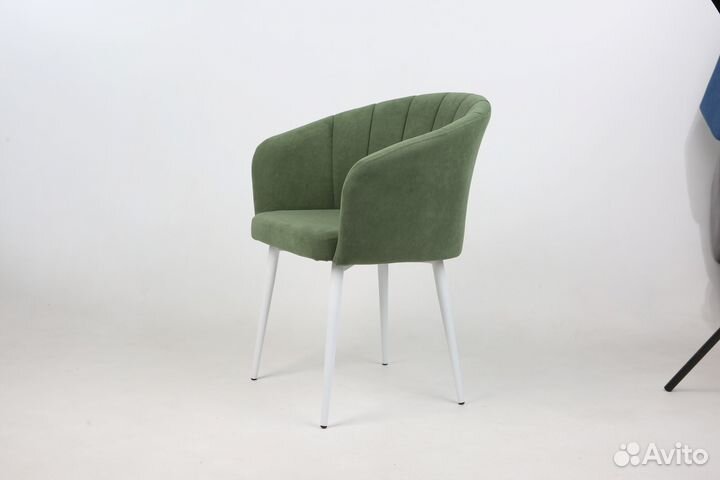 Стулья полукресленные кухонные мягкие