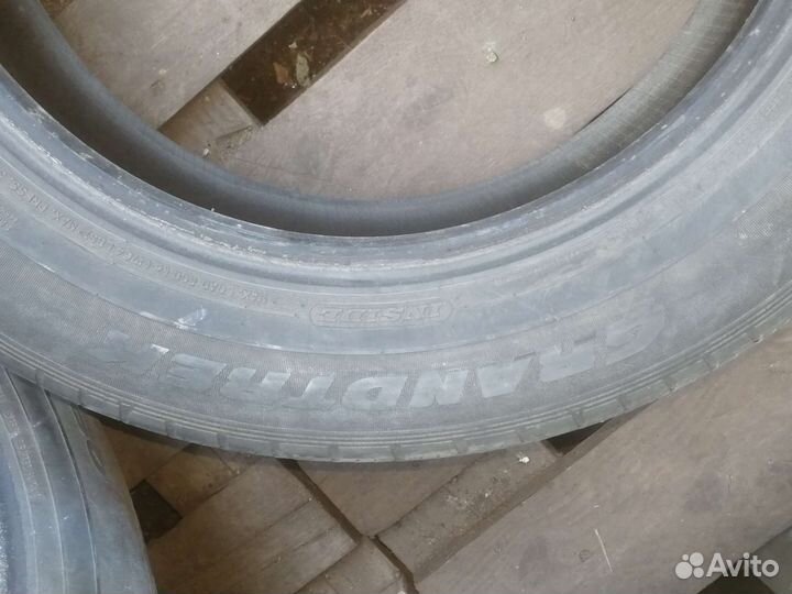Dunlop Grandtrek ST30 225/60 R18 100