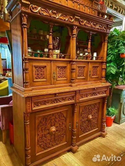 Буфет антикварный дубовый