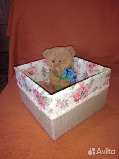 Подарочная коробочка