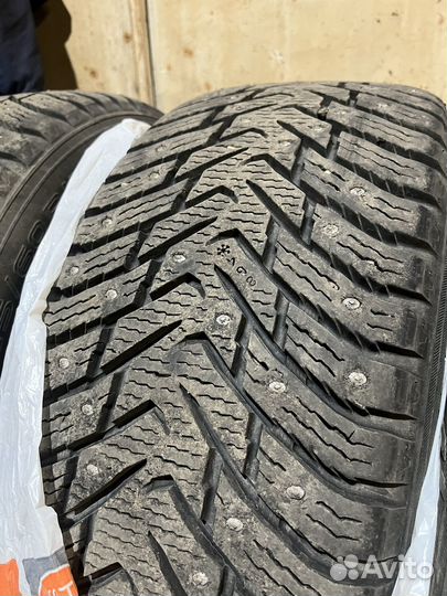 Nokian Tyres Hakkapeliitta 8 SUV 225/60 R17 103T