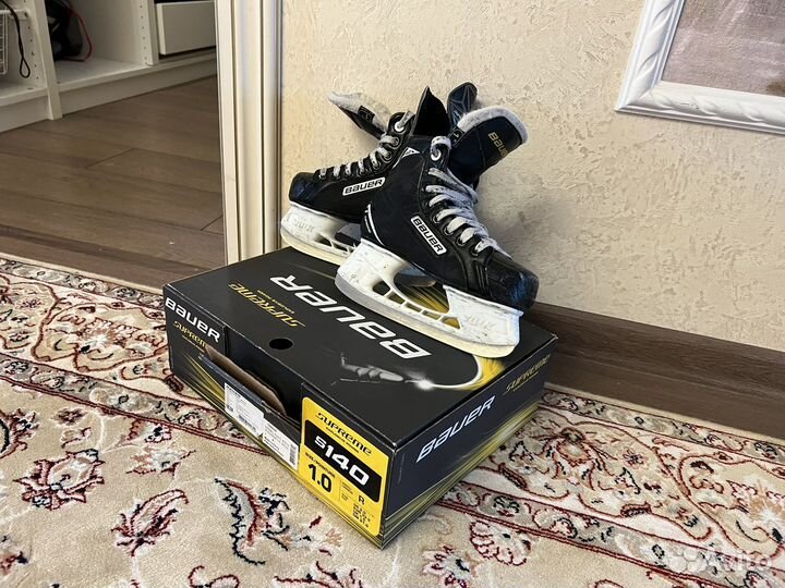 Хоккейные коньки bauer детские