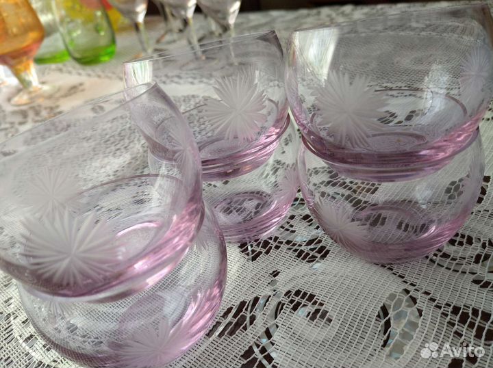 Бокал,фужер цветное стекло