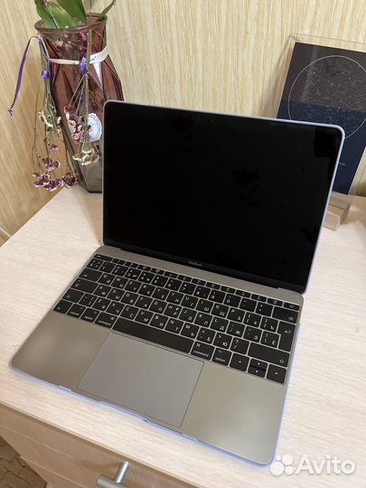 Apple Macbook 12 retina 2017