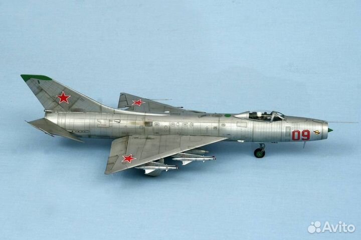 02897 trumpeter самолет су-9У 1/48,новый